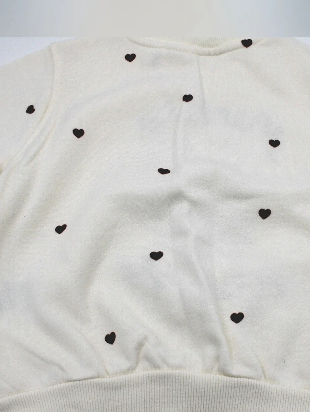 H&M Disney Minnie Mouse Sweatshirt Cream Red Black 5T/6